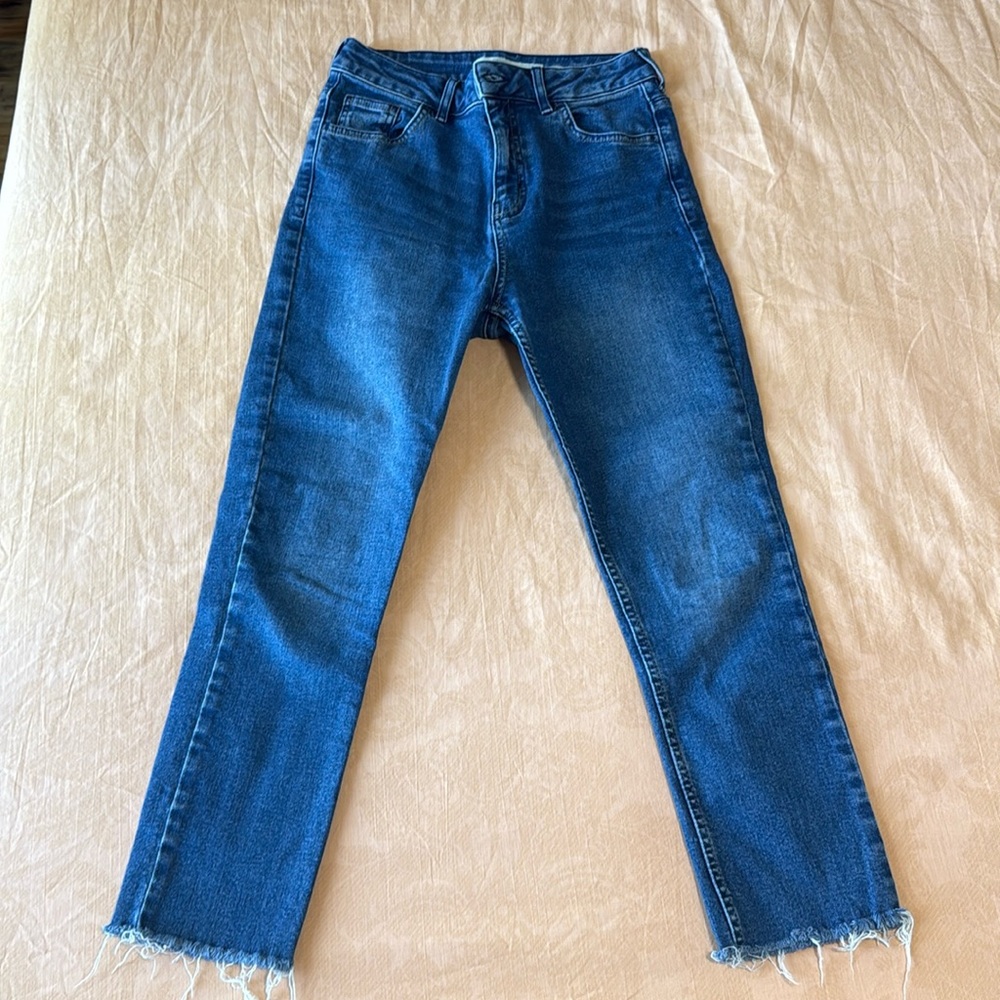 Subdued Cigarette Jeans